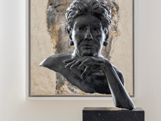 Bronze sculptured portrait of Mrs. Hans Boonstra