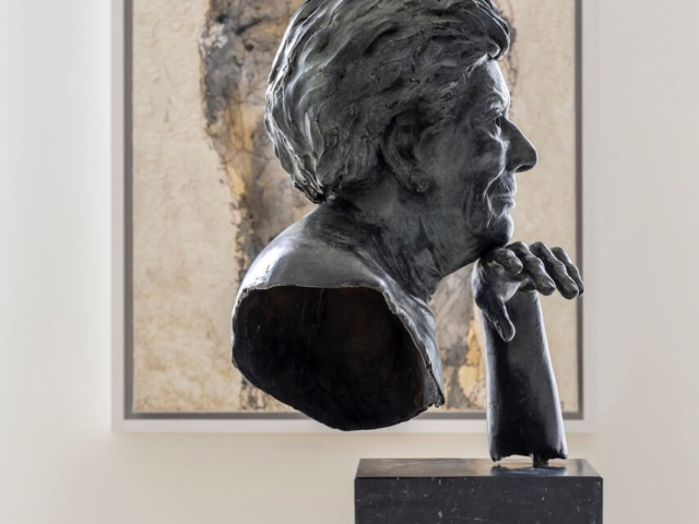 Bronze sculptured portrait of Mrs. Hans Boonstra